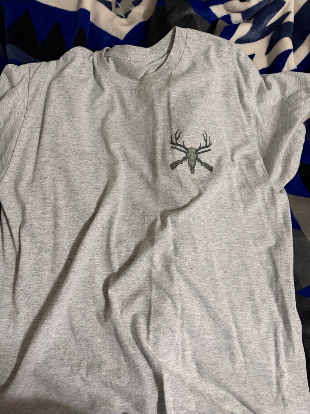 Gildan Light Gray Short Sleeve Tee with Deer Skull Graphic